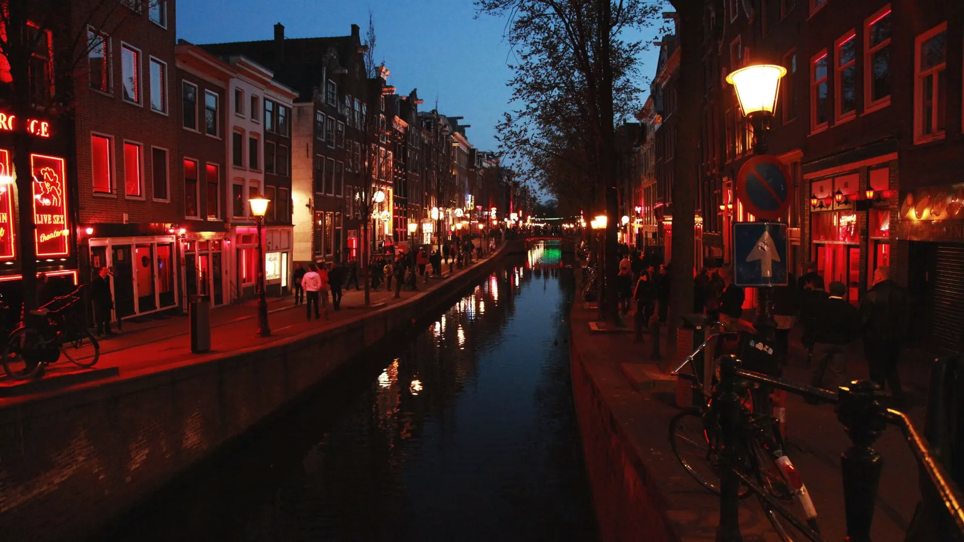 Amsterdam food tours both kids and adults will love