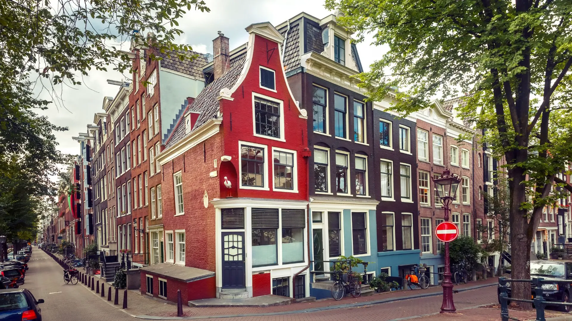 Touring urban farms markets and organic cafes in amsterdam