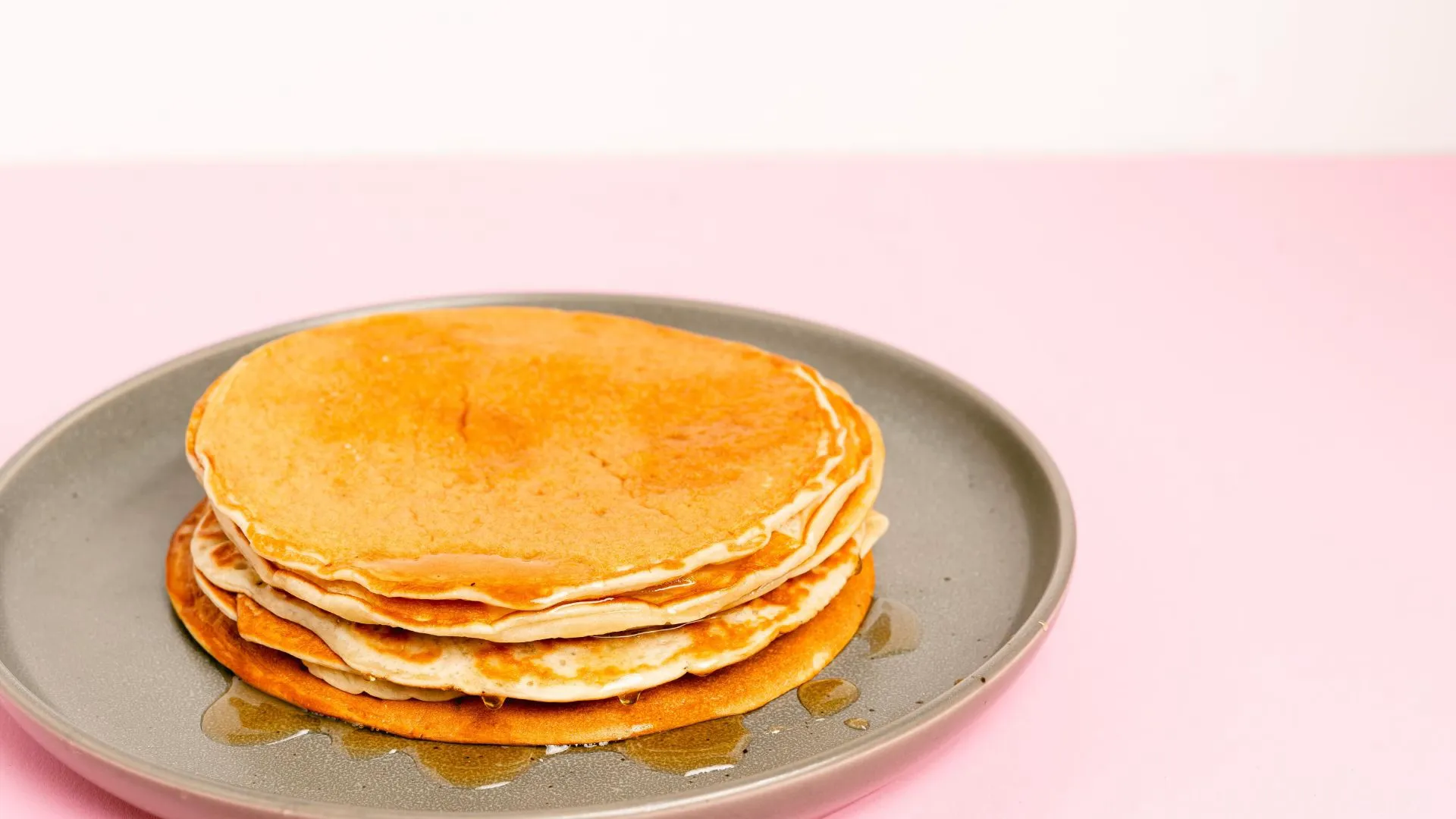 Where to Find the Best Dutch Pancakes in Amsterdam 3